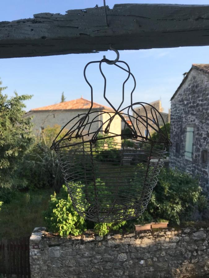 Le Mas Du Paradis Bleu Saint-Andre-de-Cruzieres Exteriör bild